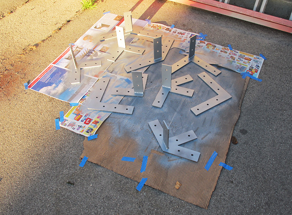 Spray painting the steel plates